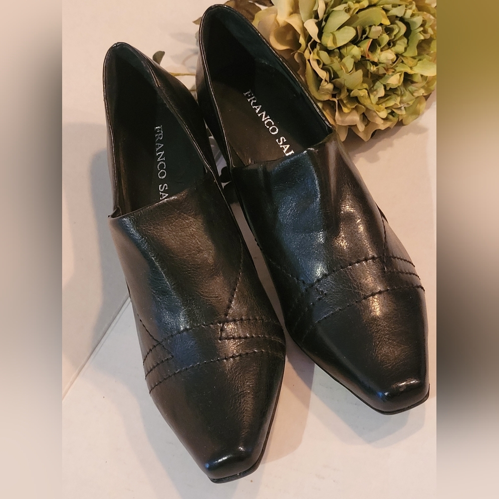 FRANCO SARTO SHOE WITH HEEL